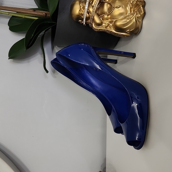 Authentic Gucci pumps - Picture 3 of 6